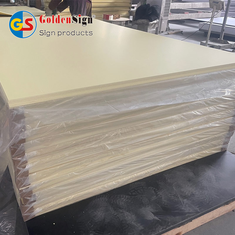 Fabricant et fournisseur de panneaux de mousse WPC Celuka | Goldensign Chine Fabricant