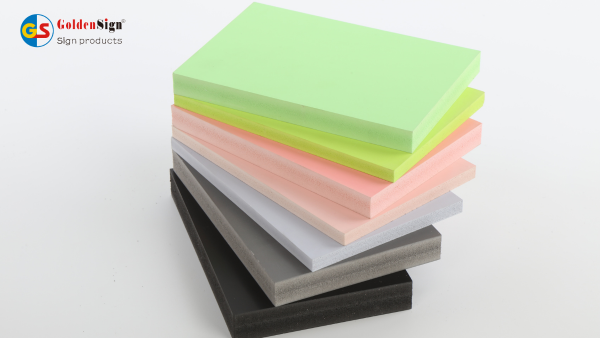 Board de mousse en PVC Goldensign - matériau écologique et durable pour la construction et la décoration